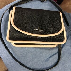 Kate Spade Black and Cream Crossbody Bag Ivy Ward pink